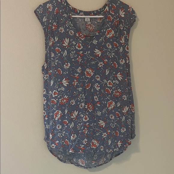 Floral Blue Sleeveless Top - Picture 1 of 4